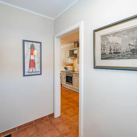 Hardy