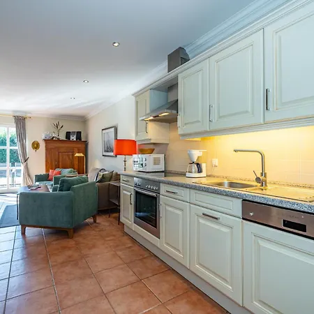 Hardy Holiday home